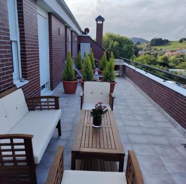 C03A02 Apartamento con piscina y garaje by R2R Consulting
