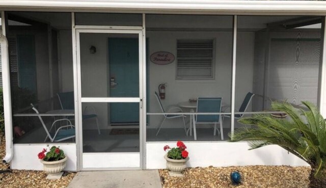 C09 COTTAGE w/queen bed