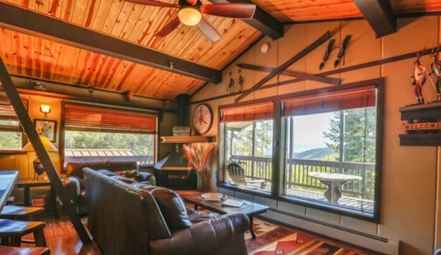 C1: Snuggle into leather couches, a fireplace, a loft and incredible views of the Roaring Fork Valley in this totally remodeled condo.