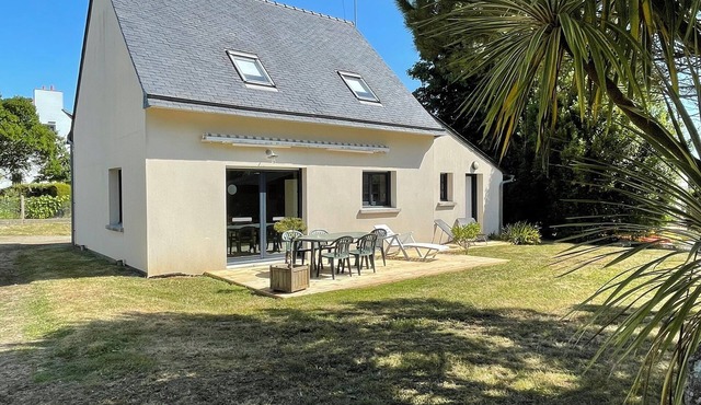 C6062 - Recent house with garden of approx. 650m2 in a pleasant area