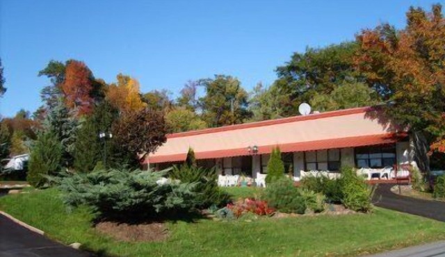 Capricorn Motel Royale Thousand Islands