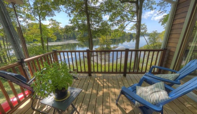 Trinity Cottage on Whitefish Lake