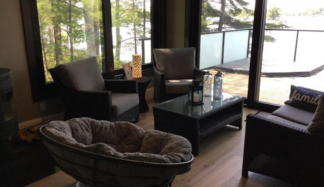 Four season cottage/home on Wolf Lake in the Kawartha Highlands