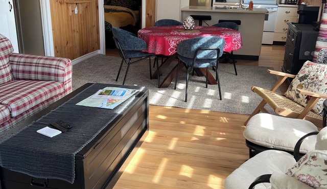 Welcome to the pet-free family. In the countryside, 20 minutes from Old Quebec.