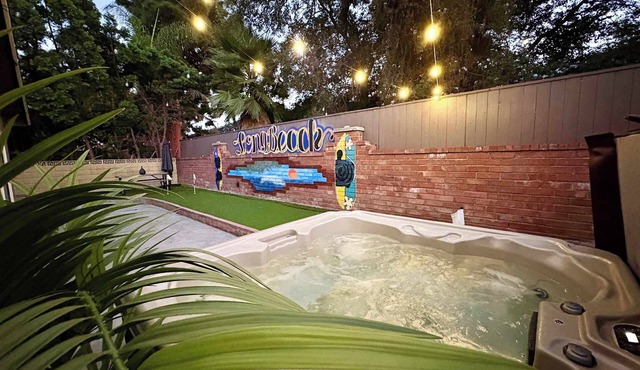 CA4. Hot Tub, Mini Golf, Game Room & EV Charger