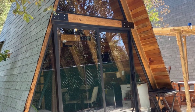 Cabaña en el bosque, ideal para descansar y conectar con la naturaleza! Céntrica