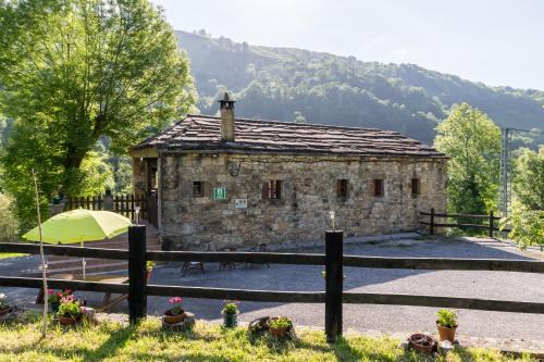 Cabaña Pasiega Lo Miñarro