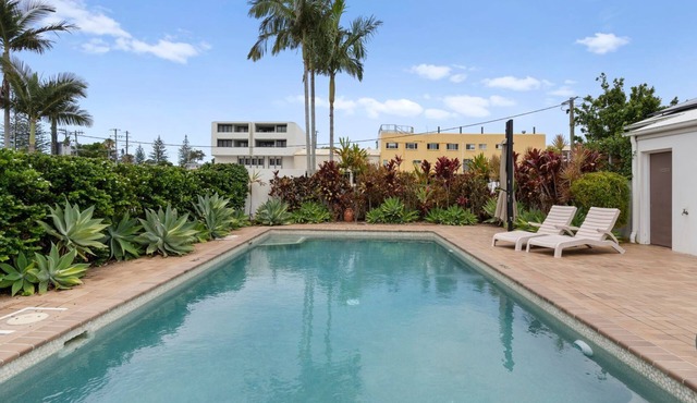 Caba Coast Retreat - Close to the beach!