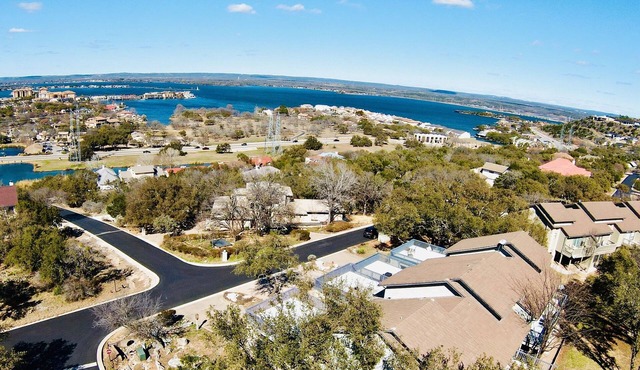 Caballo Bay at Horseshoe Bay | Sylish Retreat with Stunning Lake LBJ Views, Pool