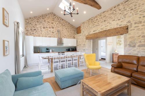 Cabana & Maison sur les hauteurs - Proche Cluny