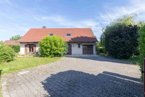 Cabana & Pavillon Bressan - Garden, Parking