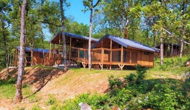 Cabane 3 étoiles - Piscine - efchcf