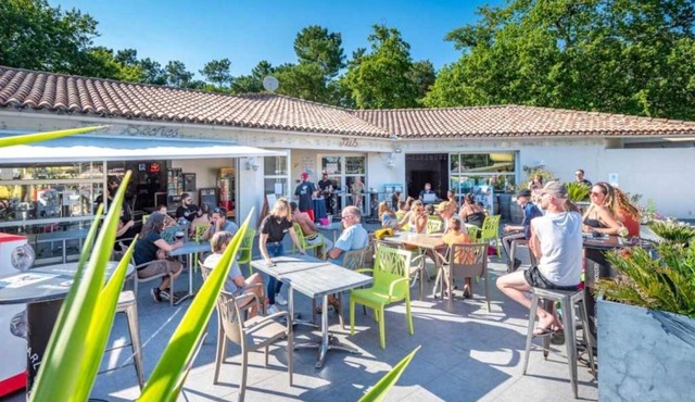 Cabane 4 étoiles - Piscine - efbded