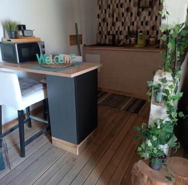 Cabane cozzi dépendance à la ferme avec jacuzzi