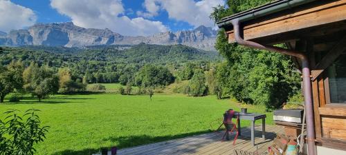 Cabane dans la vallée de Chamonix