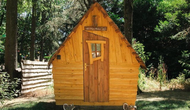 Cabane Nuts palace