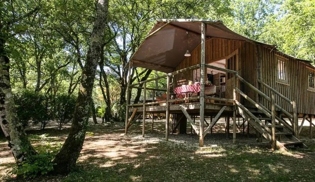 Cabane Perchée Insolite premium (2 rooms) 5 people