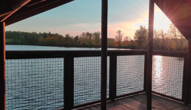 Cabanes Lacustra à L'etang de la Ramade