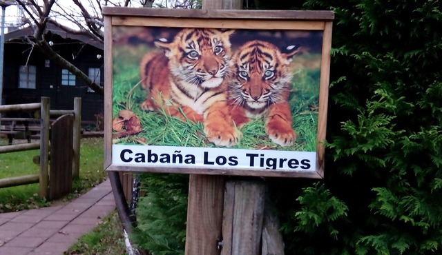 Cabarceno Cabins - Los Tigres Cabin
