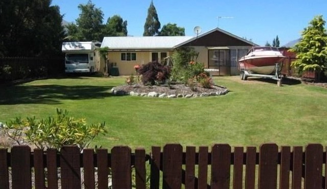 Caberfeidh Retreat .Hunting , Fishing and Tramping