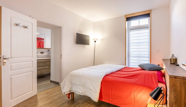 Cabernet Guest Room with Wi-Fi