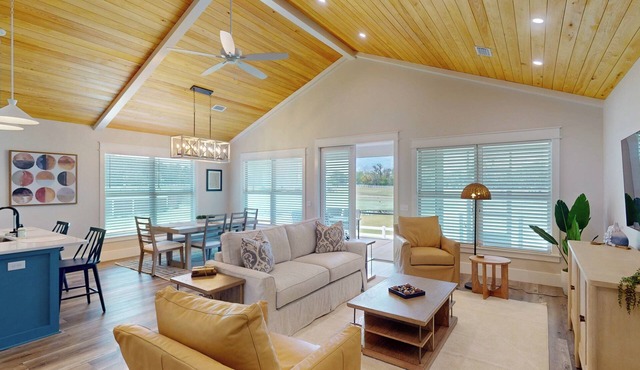 CABIN #1 AT SANCTUARY COVE