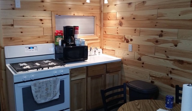 Cabin #1-New, Affordable, Year Round Lodging near Pictured Rocks & Tahquamenon!