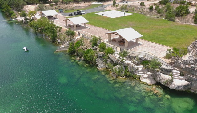Cabin 1 of 7 With Private River Access to the Nueces River