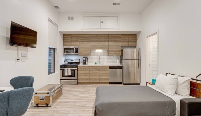 Cabin 105 by 747 Lofts