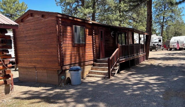 Cabin 12 - Grandview Cabins