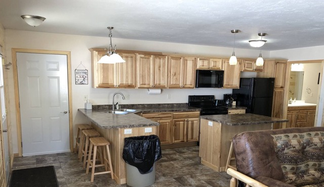 Cabin 14 Lakefront Family/Pet Friendly Resort Amenities Fishing Dock