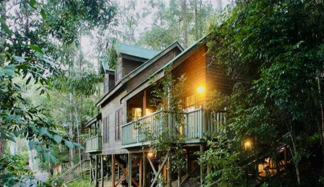 Cabin 15 Barrington Guest House