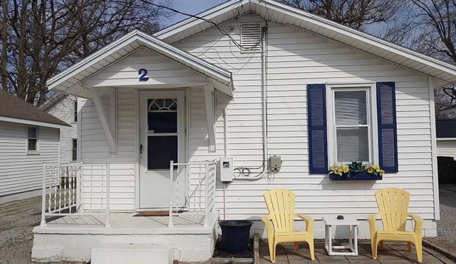 Cabin 2 at Dockside Lake Resort