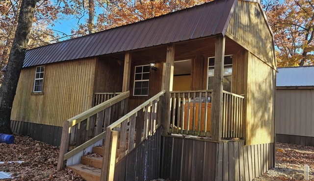 Cabin 2 is aLovely 2-bedroom loft cabin with AC heat outside charming Fair Play