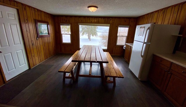 Cabin 2 Lakefront Family Resort