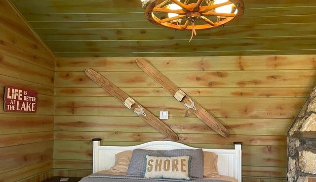 Cabin 2 on beautiful Grand lake! Great for fishing, swimming and boating.