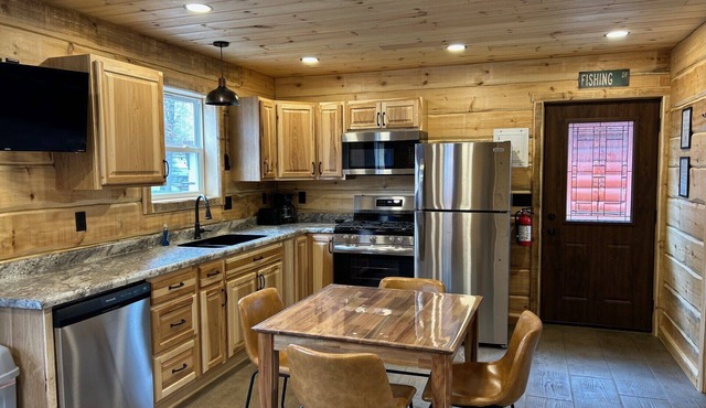 Cabin 2 on The Willow Reservoir