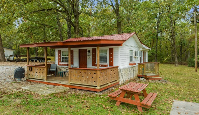 Cabin 21 at The Carlton