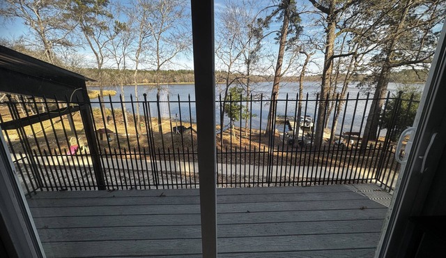Cabin 3 Directly on the Lake