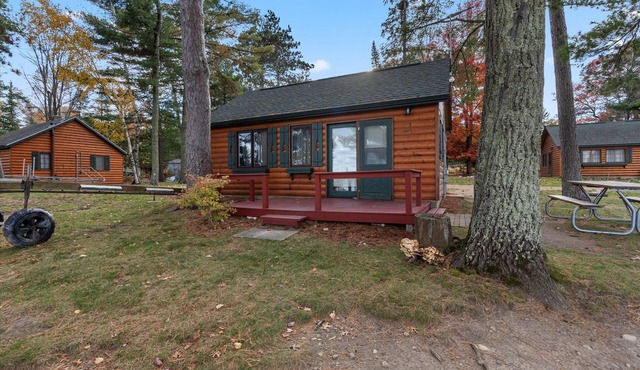 Cabin #3 - Half Moon Resort