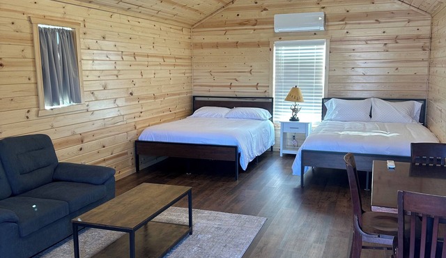 Cabin 3 with AC and WiFi in charming Reed Point