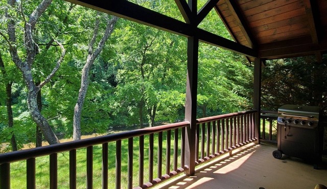 Cabin 301 - Rest Stop