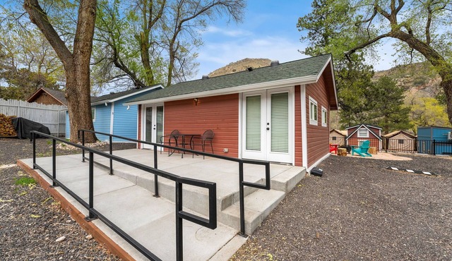 Cabin 4- The Lady Moon