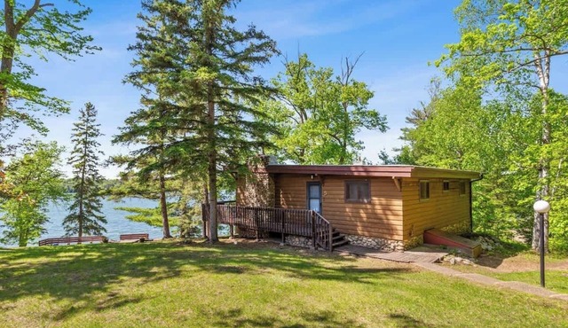 Cabin #5 3BR 2BA Timberlane Resort