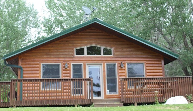 Cabin 5 - Modern Cabin with A/C and lake views - Fully handicap accessible