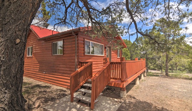 Cabin 6 Mi to Burr Trail, 32 Mi to Escalante!