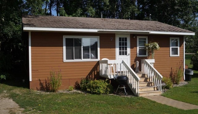 Cabin 7 Family Friendly Resort