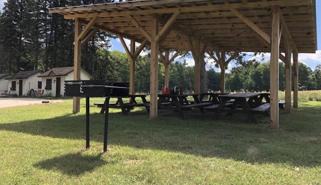 Cabin #7 - The 7 Point
