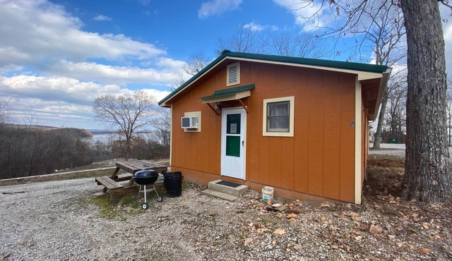 Cabin 8 - Reel and Trigger