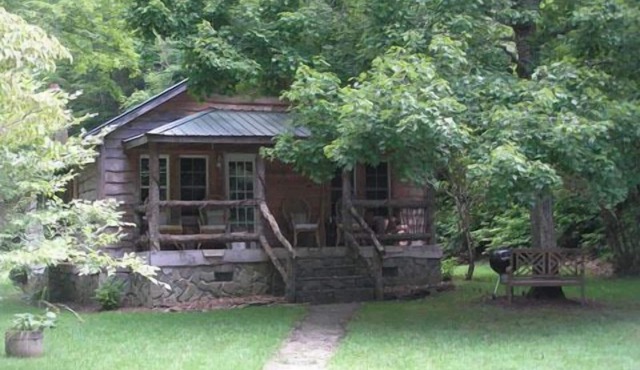 Cabin above the Nantahala Gorge, Nantahala River & Queens Lake Access